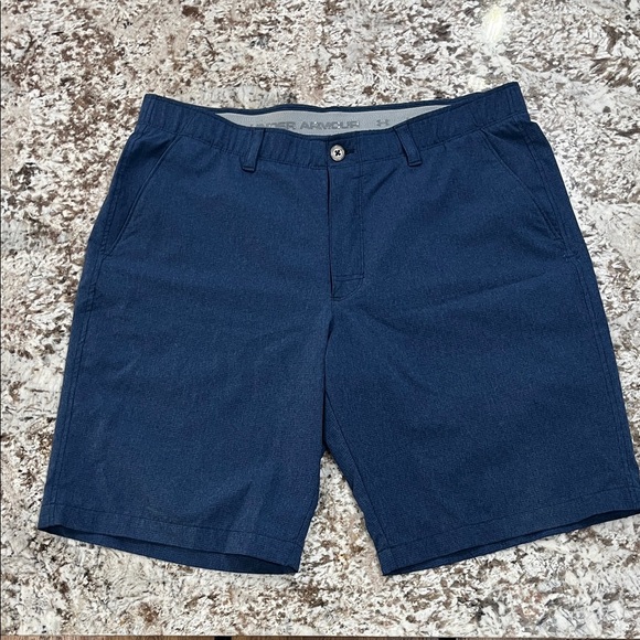 Under Armour Men's Navy Flat Front Golf Shorts - Picture 1 of 8